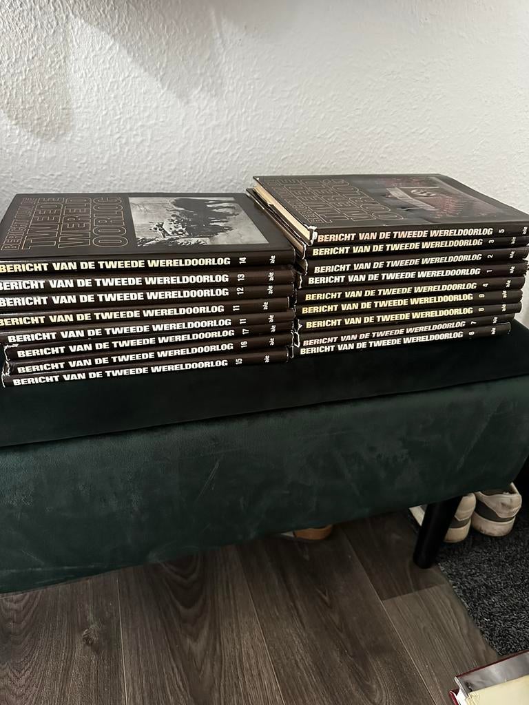Bericht van de tweede wereldoorlog boeken serie, Boeken, Ophalen of Verzenden, Tweede Wereldoorlog, Gelezen, Algemeen