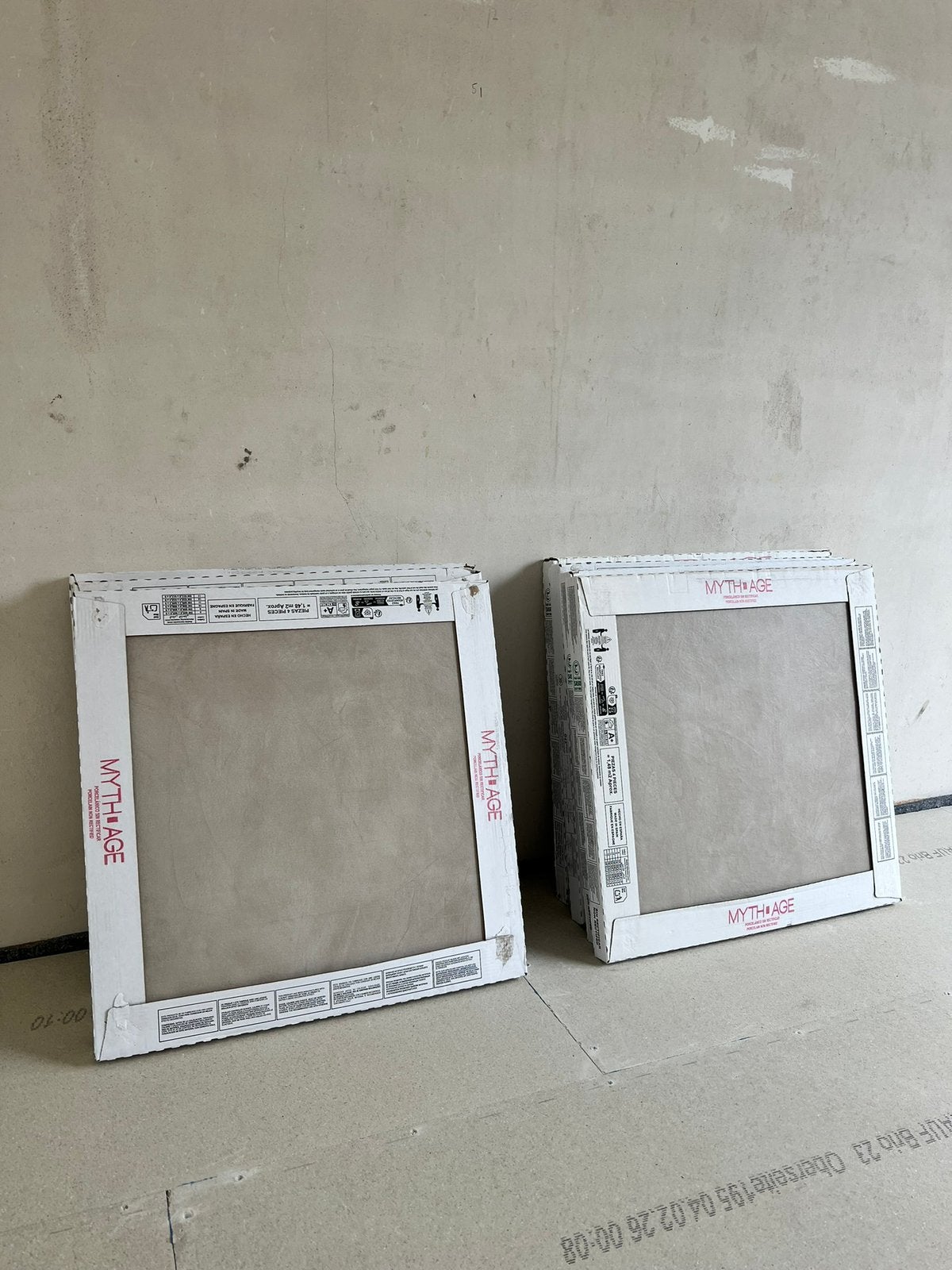 Badkamer en/of toilet tegels 60x60 (10.36 m2 totaal), Ophalen, 60 cm of meer, Nieuw, 10 m² of meer
