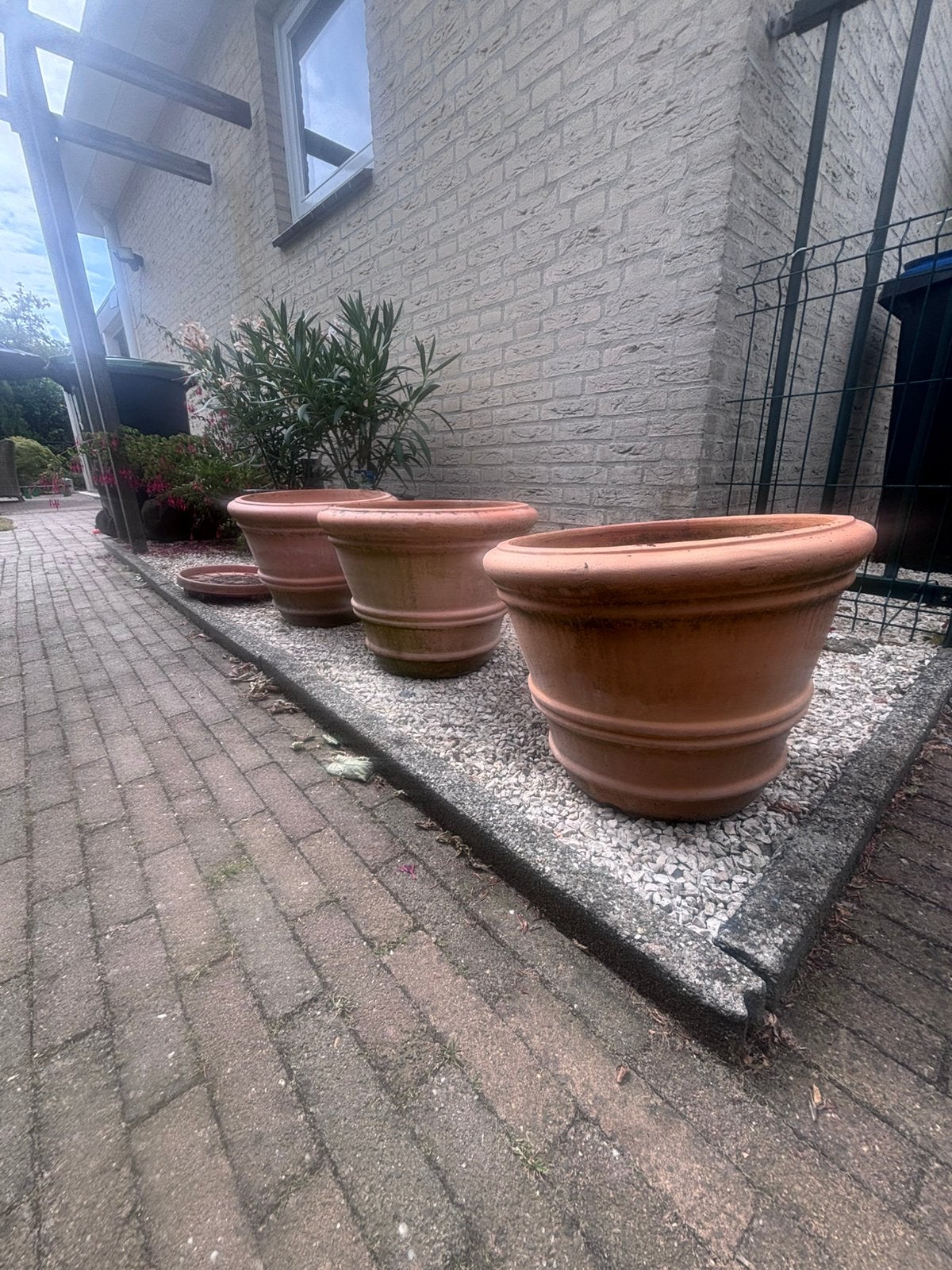 3 teracotta bloempotten / buitenpotten, Ophalen, Steen, Minder dan 30 cm, Minder dan 60 cm