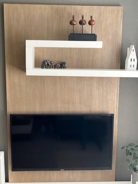 tv achterwand, Ophalen, Modern strak, 50 tot 100 cm, Zo goed als nieuw