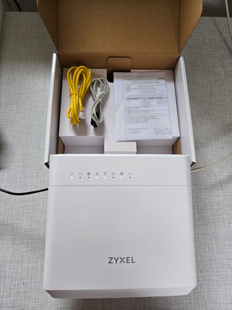 Zyxel VMG8825-T50 Router met Modem - Nieuw, Computers en Software, Routers en Modems, Ophalen of Verzenden, Nieuw, Router met modem