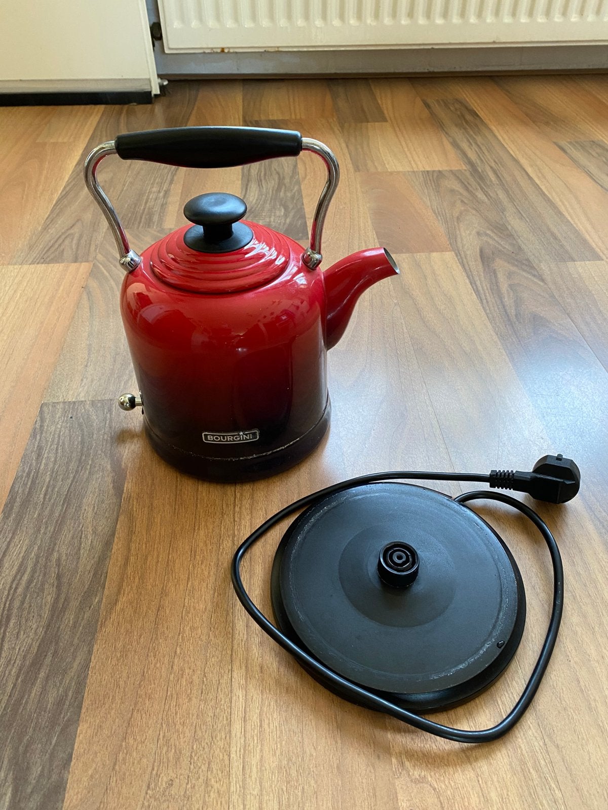 Bourgini waterkoker, 1 tot 2 liter, Ophalen of Verzenden, Gebruikt, Draadloos