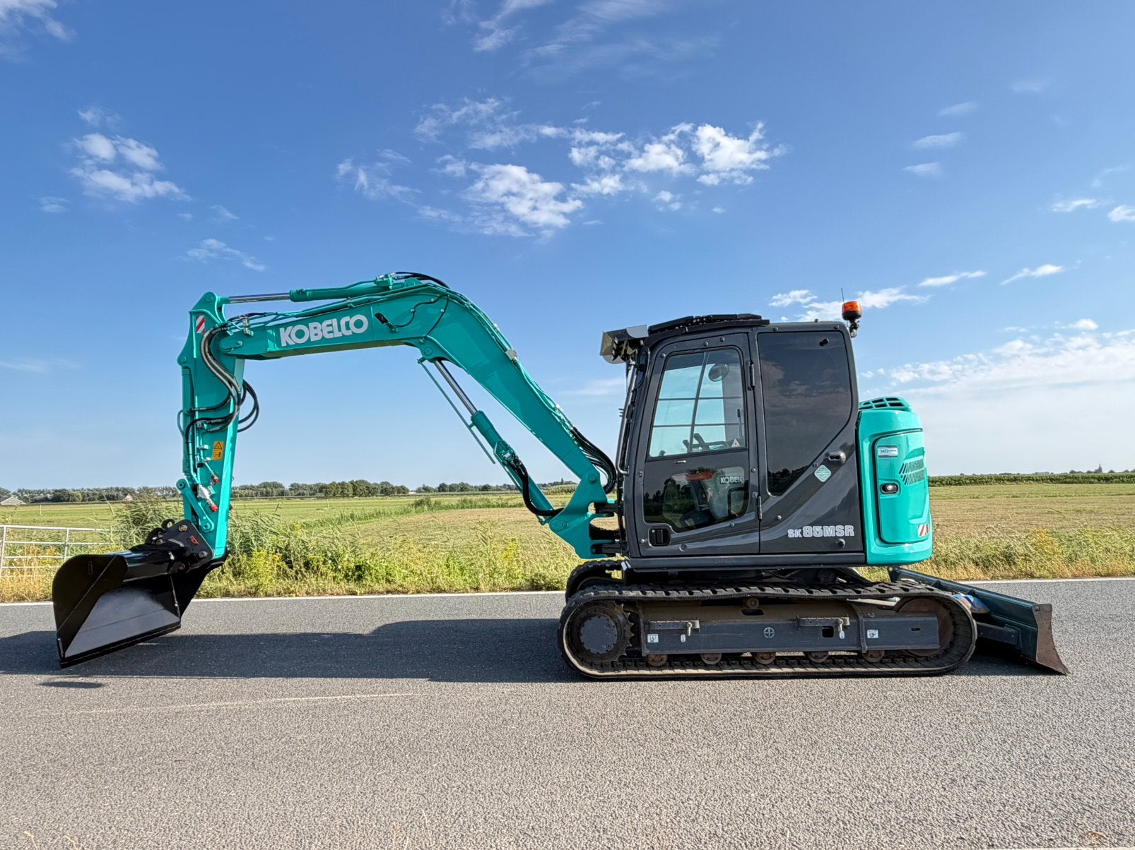 Kobelco sk85 kraan rupskraan midigraver 8 tonner takeuchi, Zakelijke goederen, Machines en Bouw | Kranen en Graafmachines, Ophalen