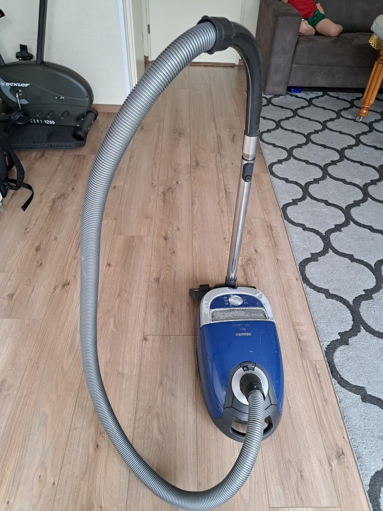 Miele S5221 Stofzuiger - Krachtig en Betrouwbaar, Witgoed en Apparatuur, Stofzuigers, Stofzak, Gebruikt, Stofzuiger, Ophalen of Verzenden