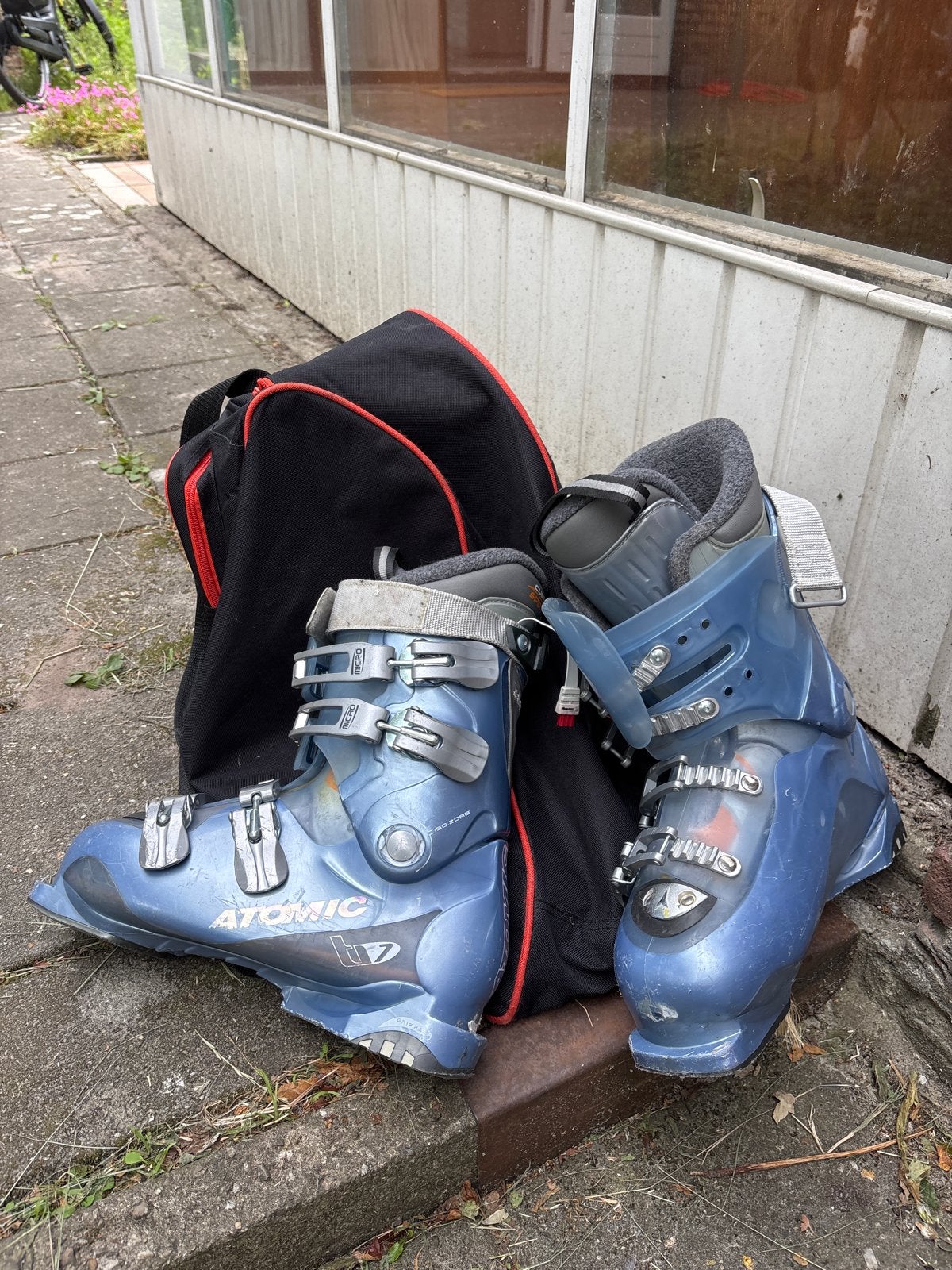 Atomic Skischoenen - Maat 39/40, inclusief tas, Ophalen, Gebruikt, Schoenen, Atomic