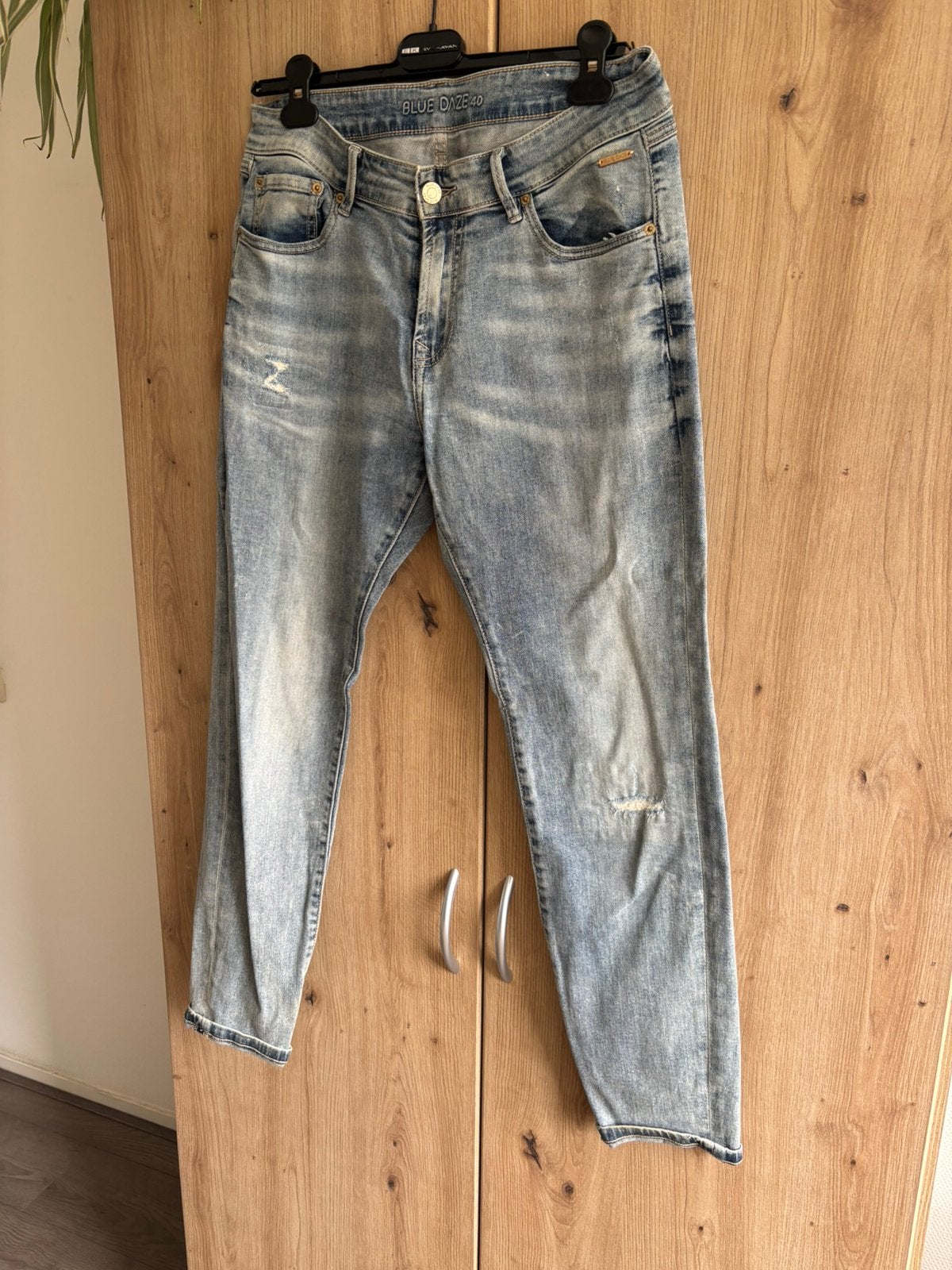 Blue Daze spijkerbroek, Ophalen of Verzenden, Zo goed als nieuw, Blauw, W30 - W32 (confectie 38/40)