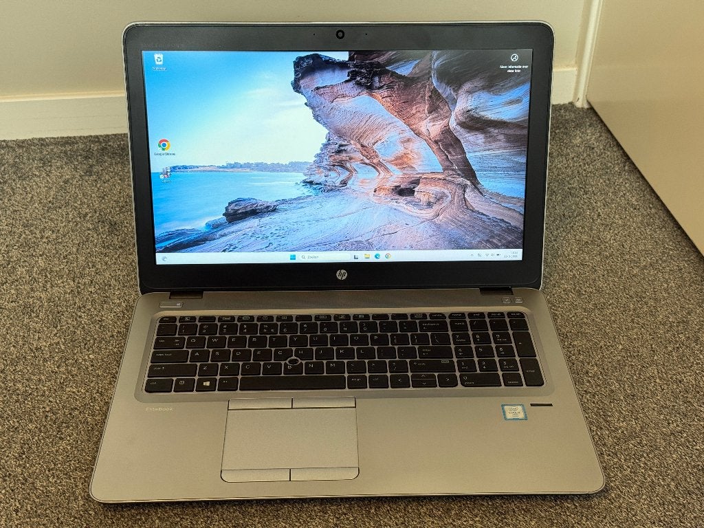 HP EliteBook 850 G3, i7-6600U, 16GB DDR4, 256GB SSD, 15 inch, Ophalen, Met videokaart, 2 tot 3 Ghz, Intel® Core™ i7 