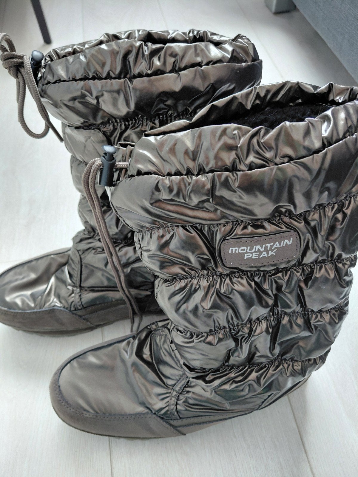 Mountain Peak Snowboots - Maat 39 - Zo goed als nieuw, Ophalen, Zo goed als nieuw, Zwart, Snowboots