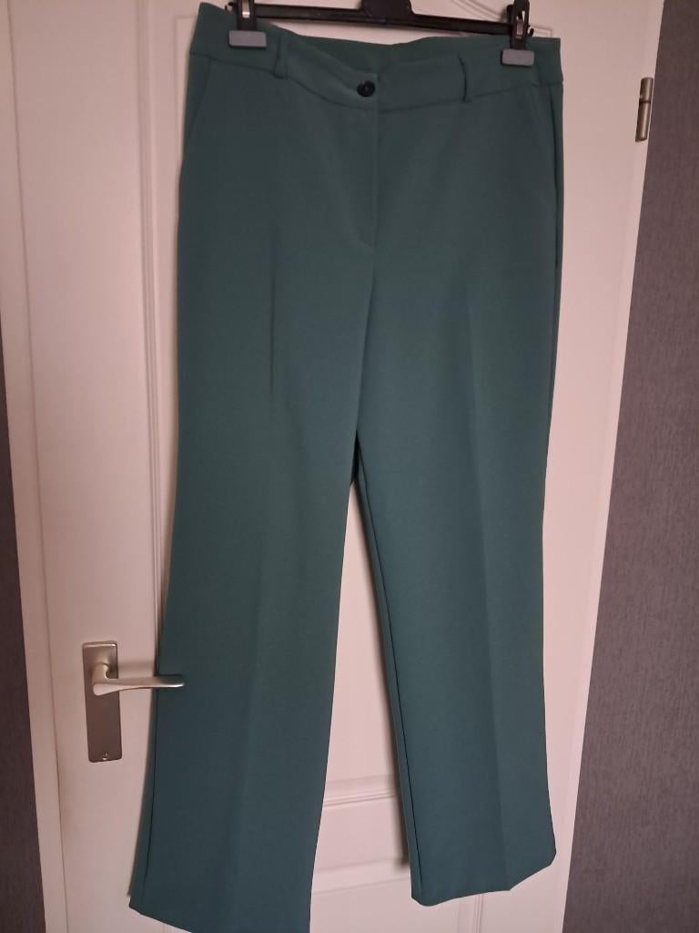 Broek &CO Woman Kleur : Groen Maat : XL  42/44, Maat 46/48 (XL) of groter, &Co Woman, Nieuw, Ophalen of Verzenden