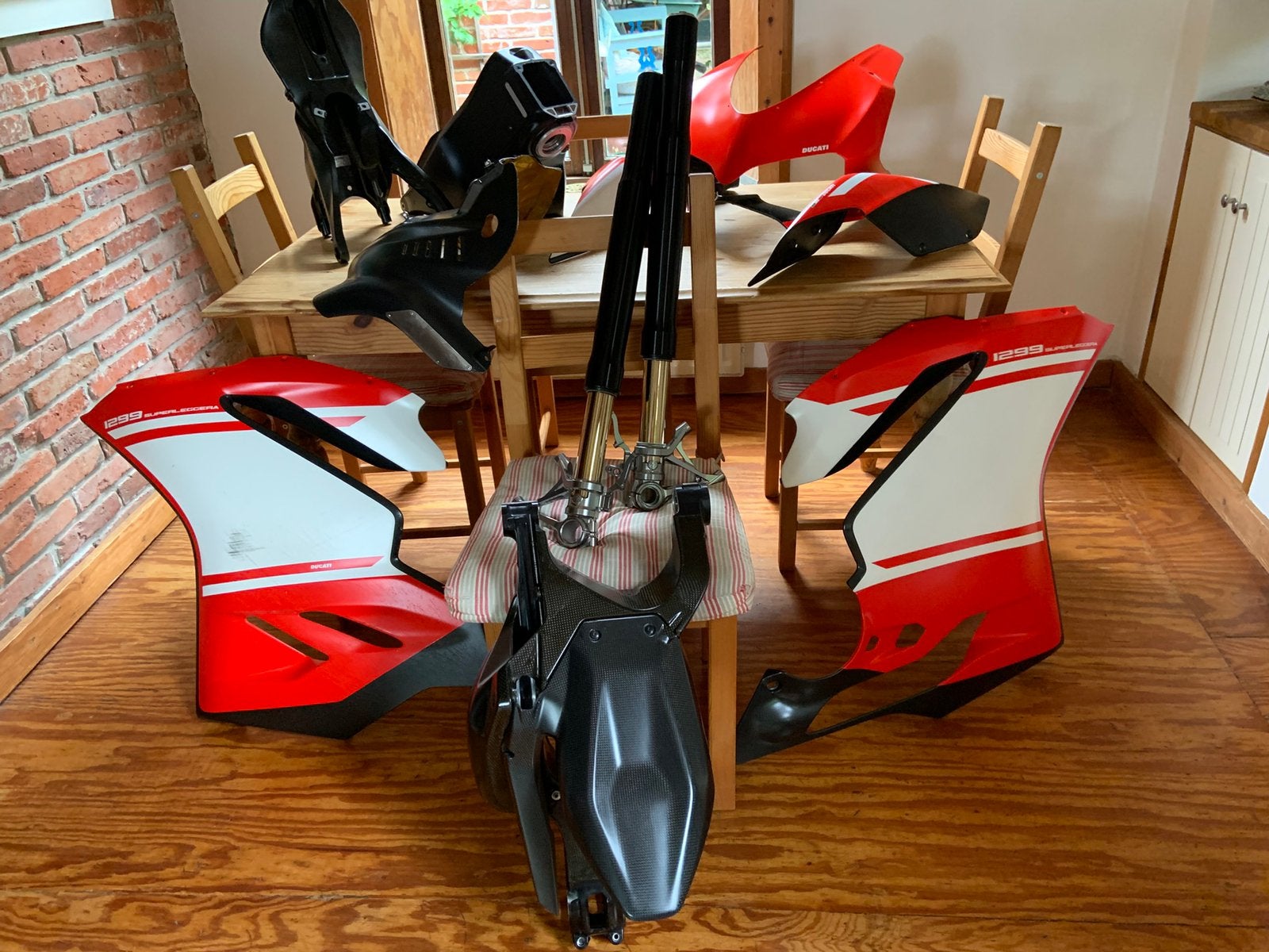Ducati Superleggera 1299 onderdelen, frame, kuip, achterbrug, Ophalen of Verzenden