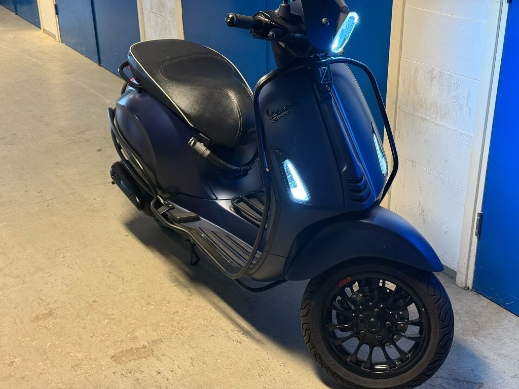 Vespa Sprint brom mat blauw 4t 45km 2016 80cc full option, Ophalen, Gebruikt, Overige modellen, Maximaal 45 km/u