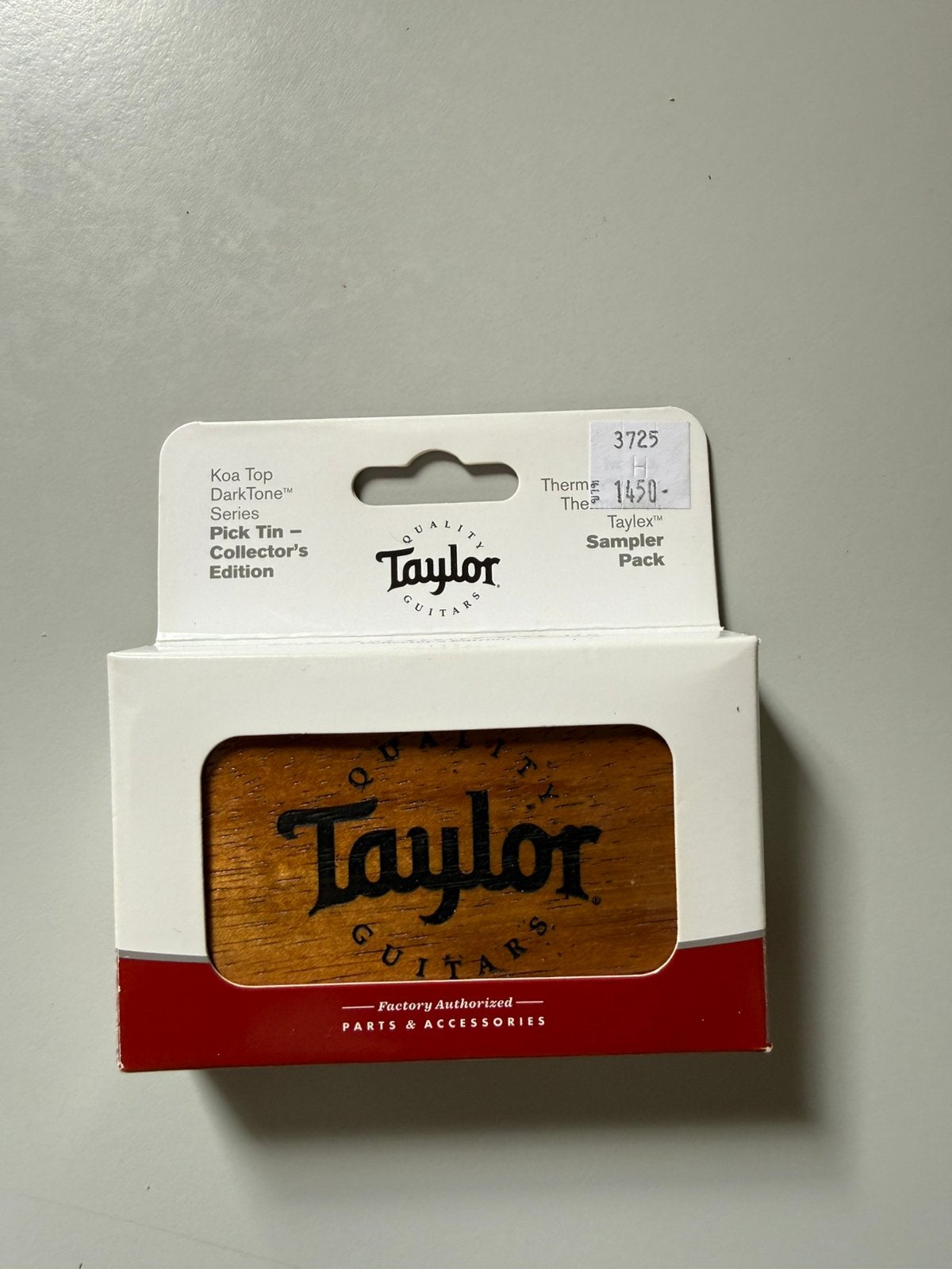 Taylor darktone series pick tin, plectrum doosje, Ophalen of Verzenden, Nieuw, Elektrische gitaar