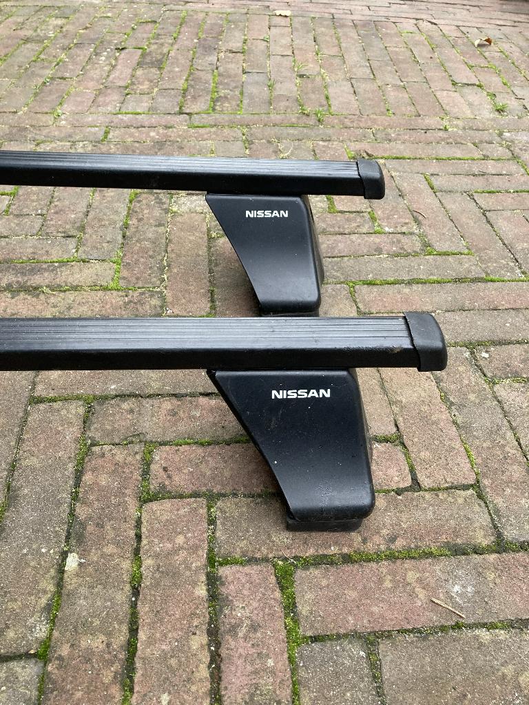 Dakdragers Nissan Primera, Ophalen, Gebruikt