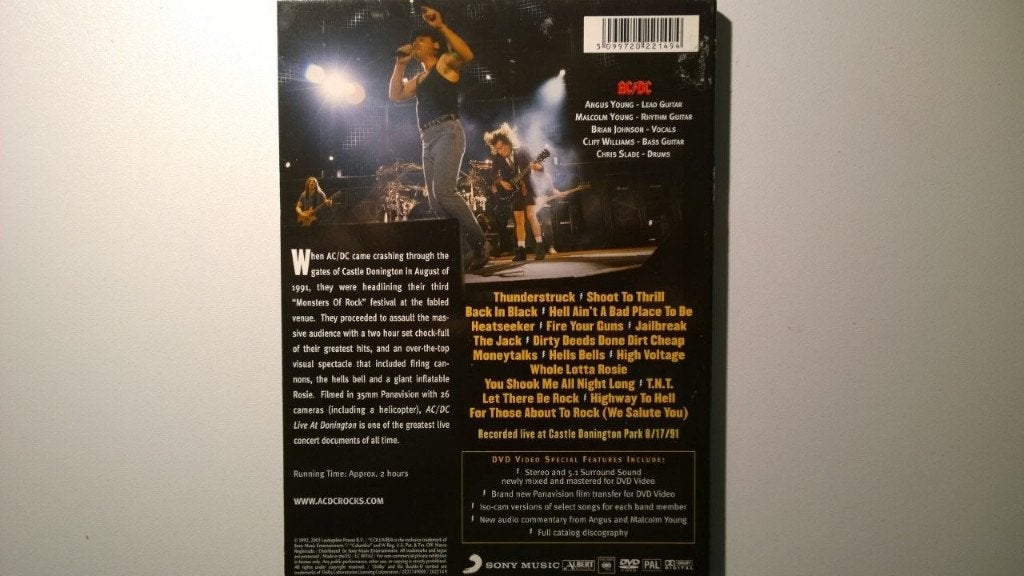 AC-DC - Live At Donington (DVD), Alle leeftijden, Ophalen of Verzenden, Zo goed als nieuw, Concert