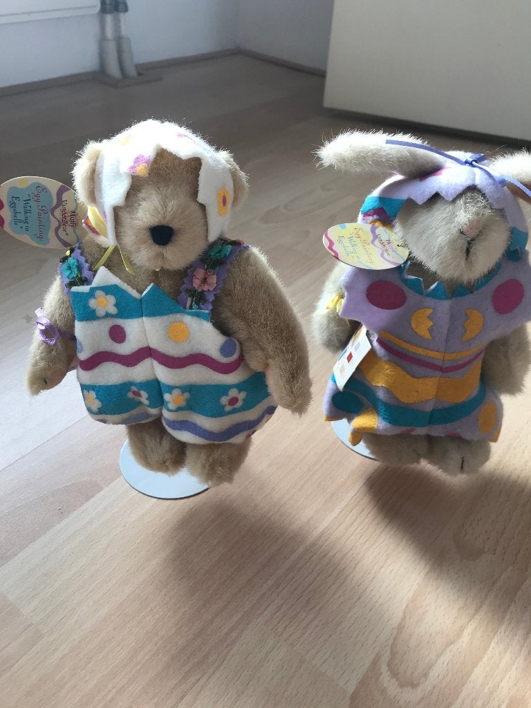 Muffy Vanderbear Walking in Eggshells, Ophalen of Verzenden, Zo goed als nieuw, Stoffen beer, Overige merken