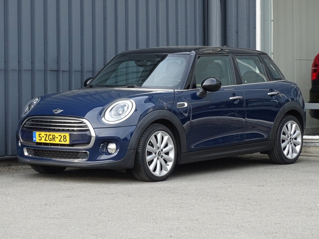 MINI Mini 1.5 Cooper Chili Business (bj 2015), Auto's, Mini, 21 km/l, 136 pk, Gebruikt, Blauw