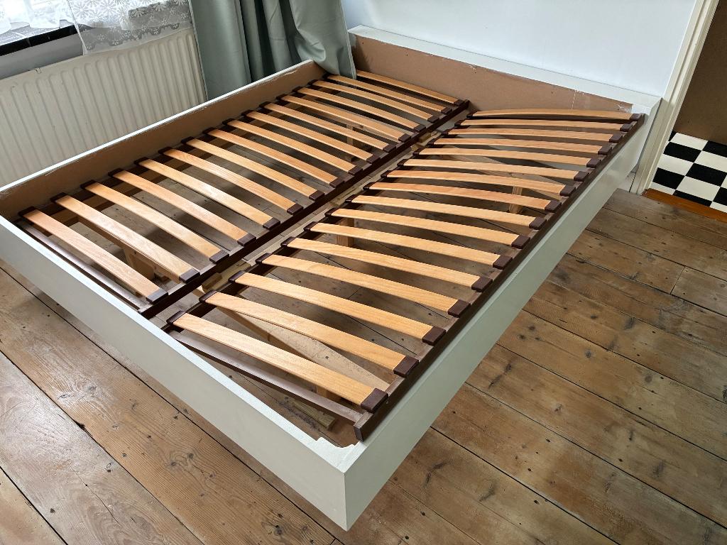Bed 160 x 200 cm, Huis en Inrichting, Slaapkamer | Bedden, Ophalen, Gebruikt, Wit, Tweepersoons