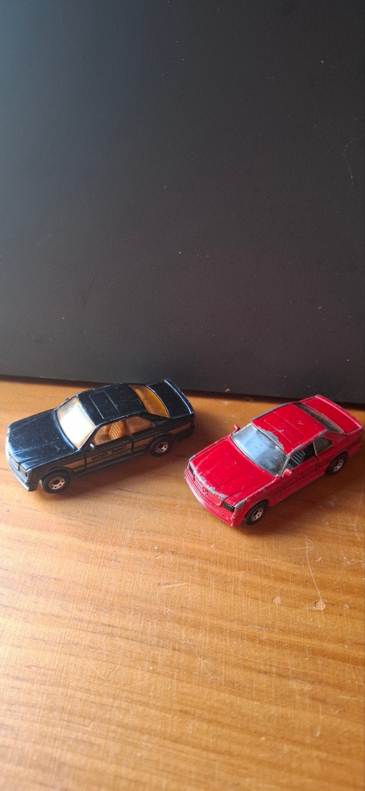 Matchbox Mercedes-Benz 500sec  2x, Ophalen of Verzenden, Auto