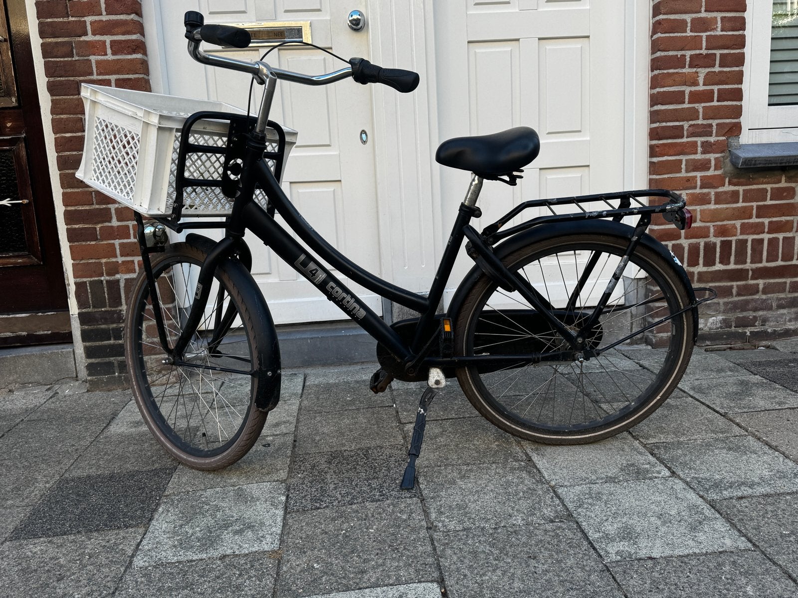 Cortina U4 Transport Regular kinderfiets - Zwart - 24 inch, Fietsen en Brommers, Fietsen | Meisjes, Ophalen, Versnellingen, Trommelrem