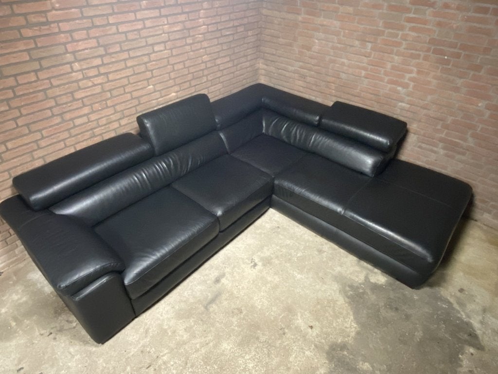 Zware zwart rundlederen hoekbank zgan, Ophalen, Hoekbank, Leer, Zo goed als nieuw