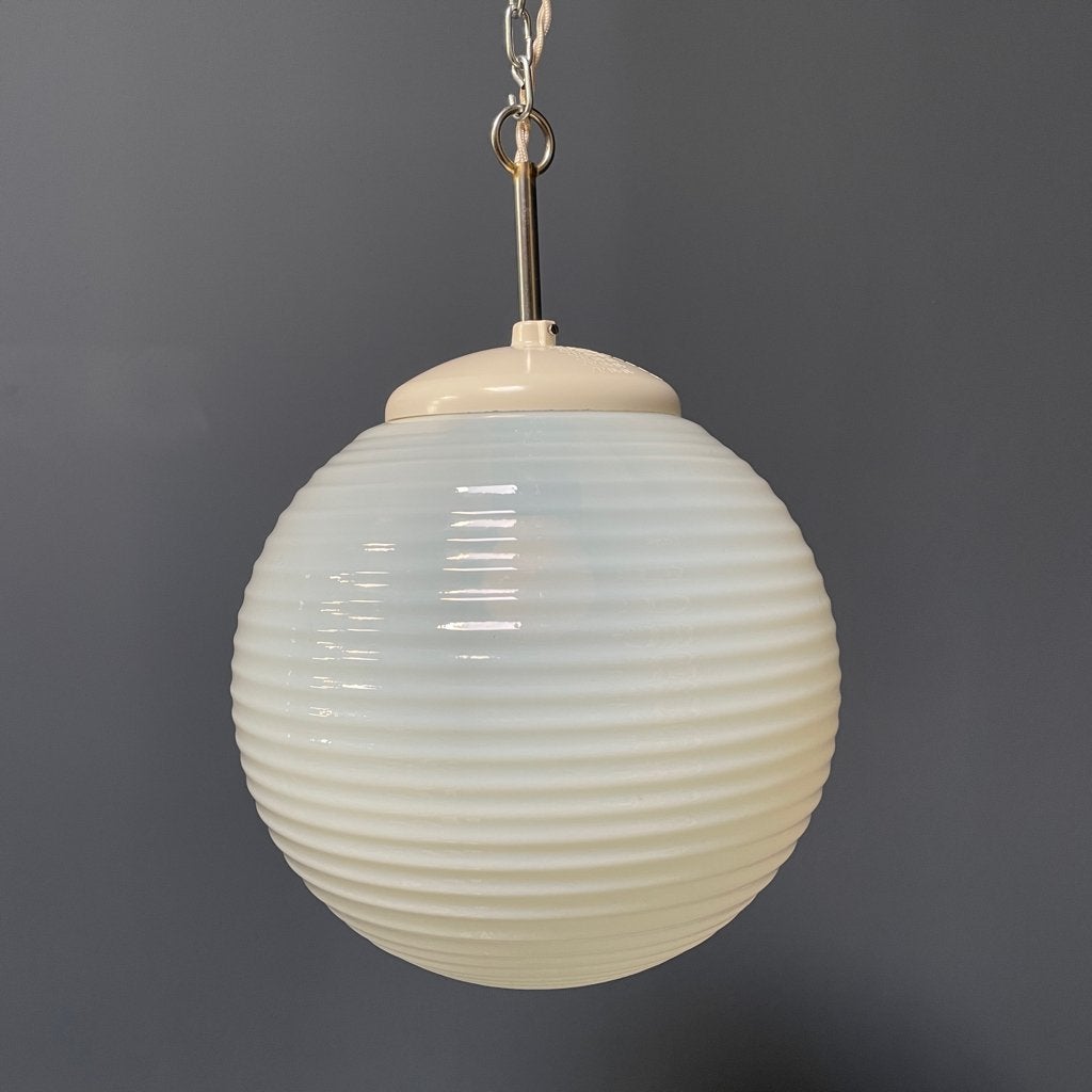 Oude parelmoer opaline glazen hanglamp vintage bollamp, Gebruikt, -, -, Vintage