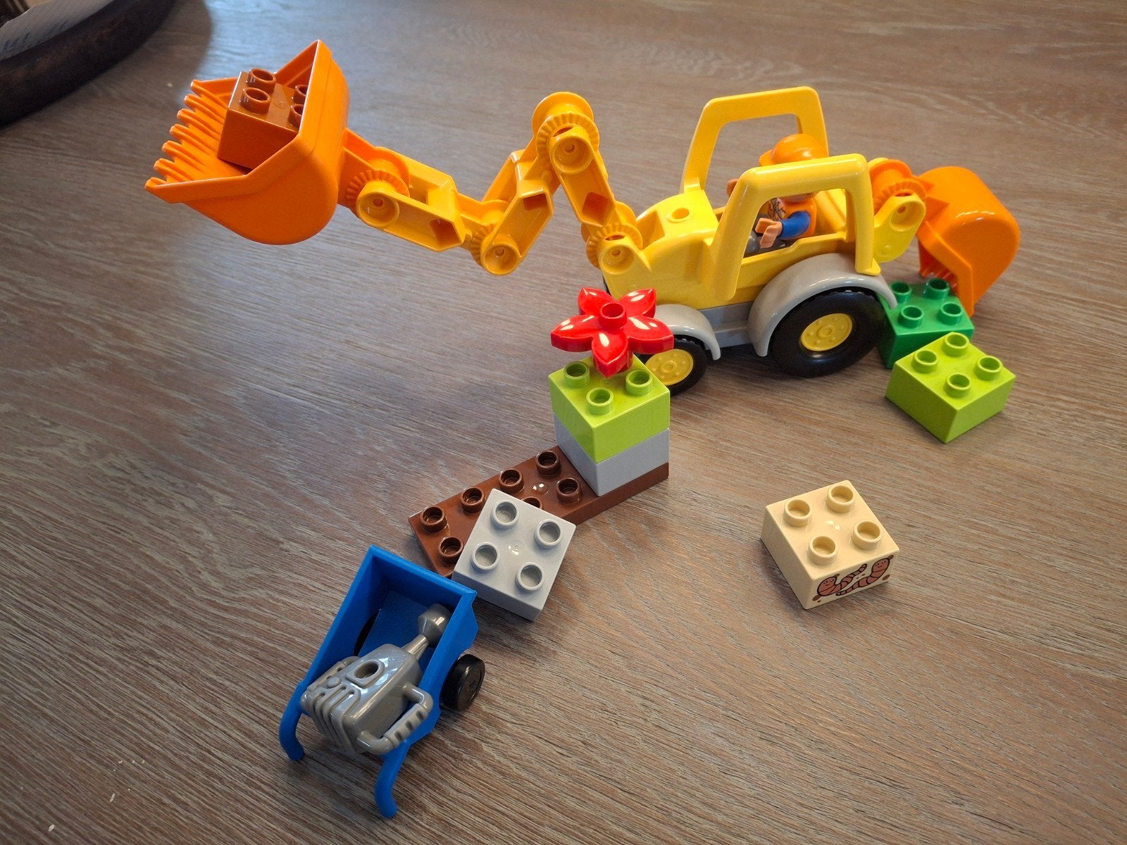 LEGO Duplo Graafmachine met Bouwblokken, Ophalen of Verzenden, Zo goed als nieuw, Compleet, Duplo