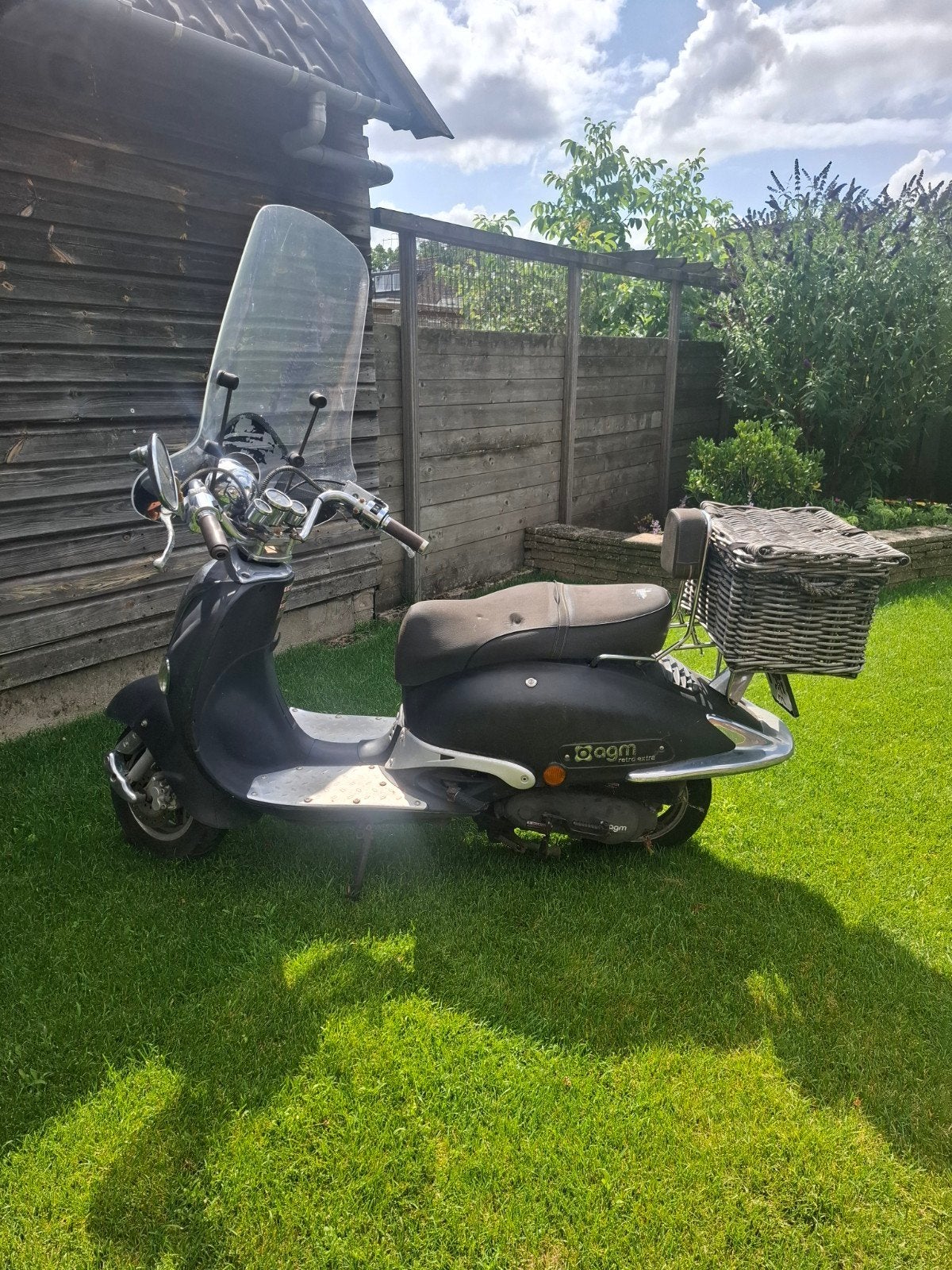 AGM Retro Extra Scooter - DEFECT!!!, Fietsen en Brommers, Ophalen, Gebruikt, Benzine, Overige merken
