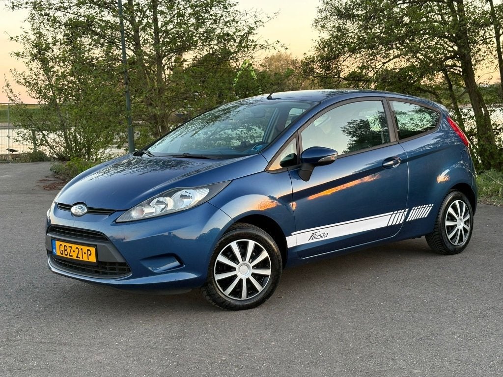 Ford Fiesta 1.25 Titanium Airco BlueTooth Elektr Ramen, Voorwielaandrijving, 4 cilinders, Bedrijf, Handgeschakeld