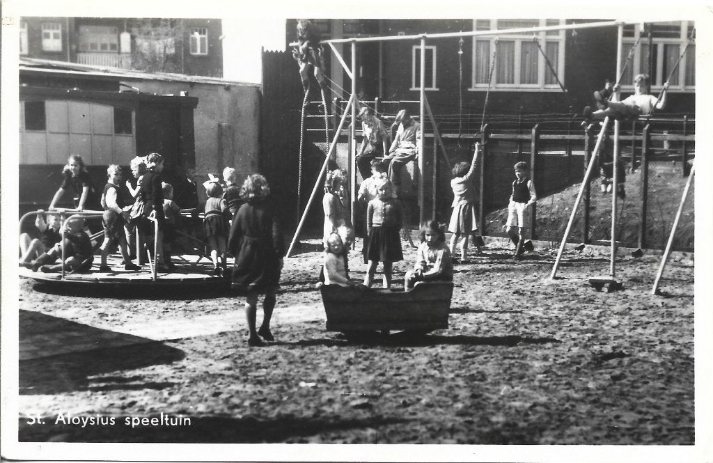 Amsterdam West--18 -St Aloysius Speeltuin-Kortnarplein-2 st., Ophalen of Verzenden, 1940 tot 1960, Ongelopen, Noord-Holland