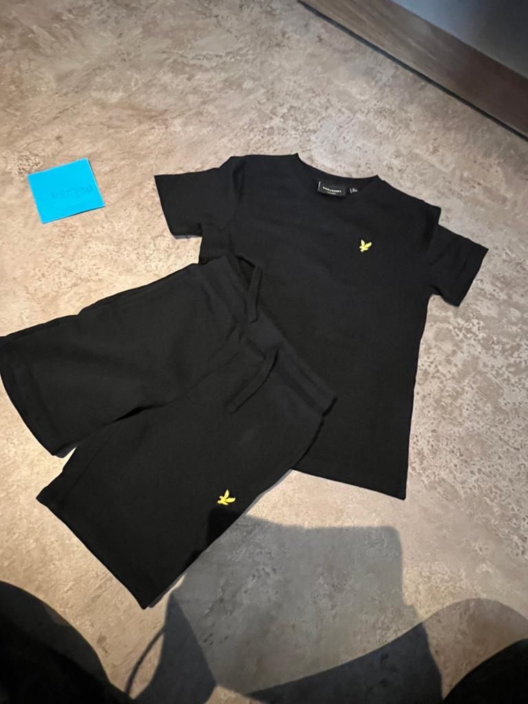 LYLE&SCOTT set maat 116  zgan zwart, Kinderen en Baby's, Kinderkleding | Maat 116, Ophalen of Verzenden, Zo goed als nieuw, Jongen