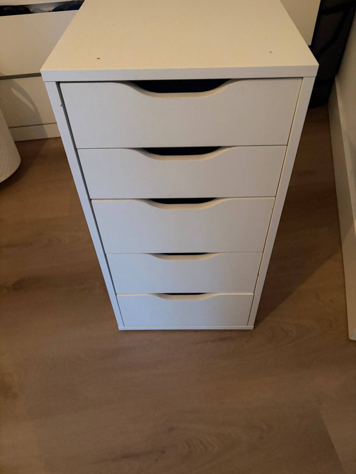 Ikea laden kast, Zo goed als nieuw, Minder dan 100 cm, 25 tot 50 cm, 50 tot 100 cm