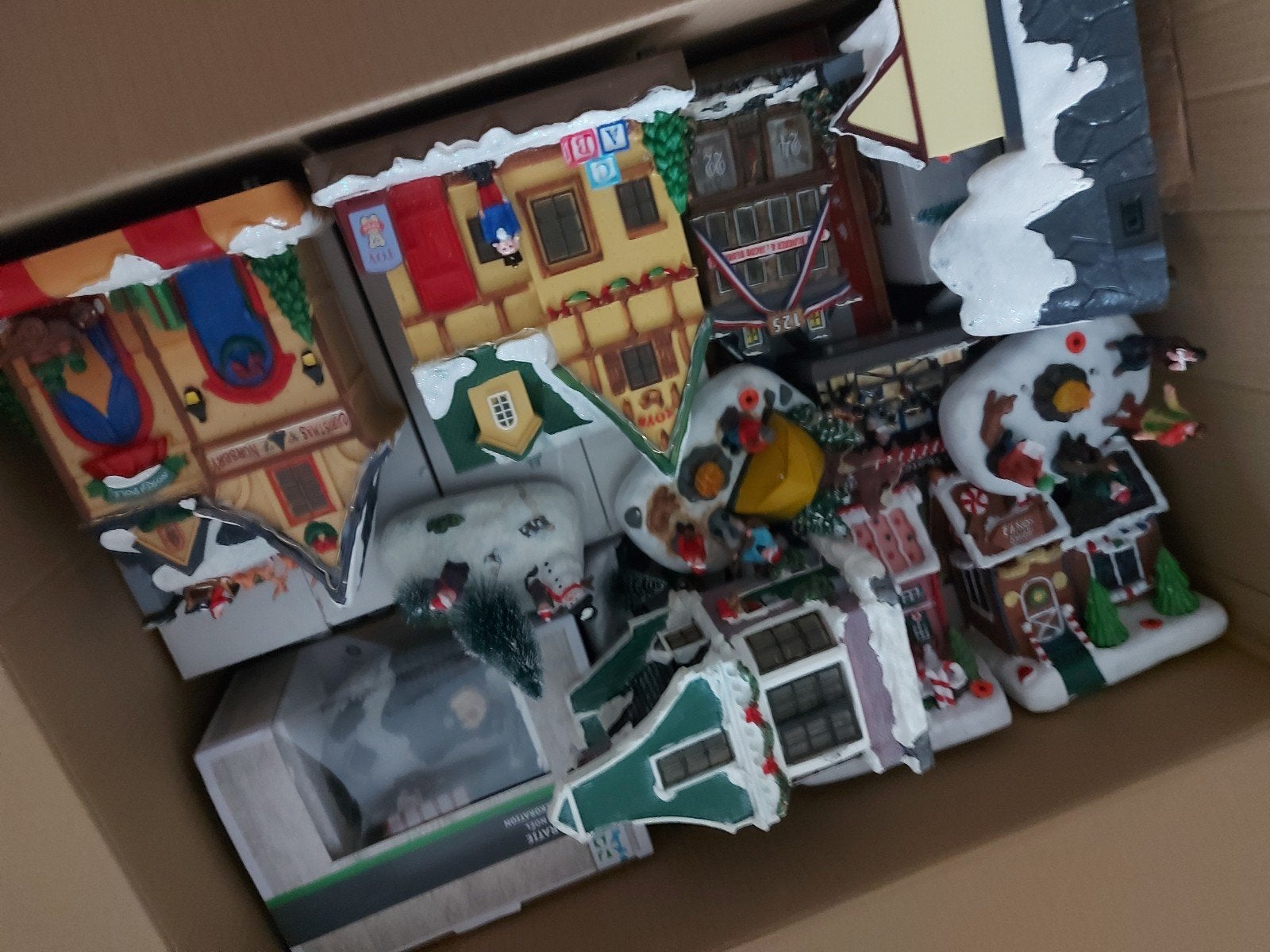 Kerstdorp kersthuisjes kraampjes en meer, Ophalen, Gebruikt