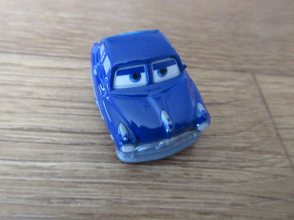 Disney cars mini auto's ., Kinderen en Baby's, Ophalen of Verzenden, Zo goed als nieuw