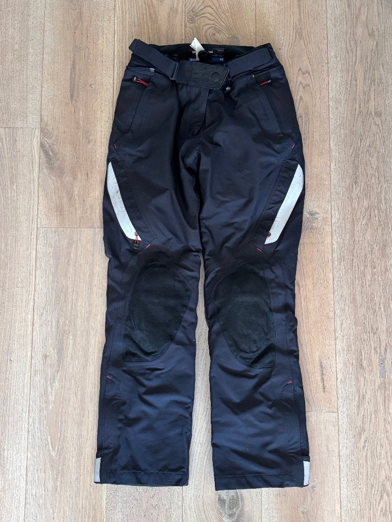 BMW Motorrad StreetGuard Dames Motorbroek Maat 40 waterdicht, Motoren, Kleding | Motorkleding, BMW Motorrad, Ophalen of Verzenden