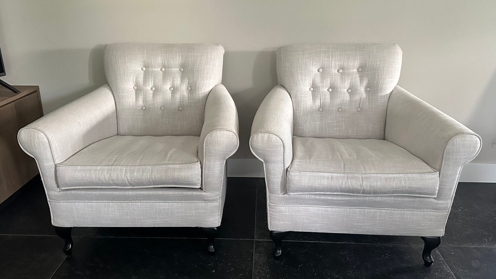 2 wit/creme kleurige fauteuils GEBRUIKT, Ophalen of Verzenden, Gebruikt, Stof, Landelijk