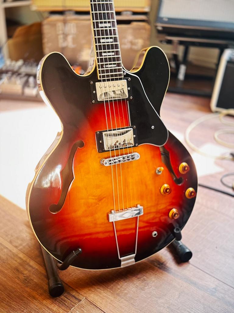 Greco SA -700 (Japan, jaren 80) met Gibson logo, Muziek en Instrumenten, Ophalen, Gebruikt, Hollow body, Gibson