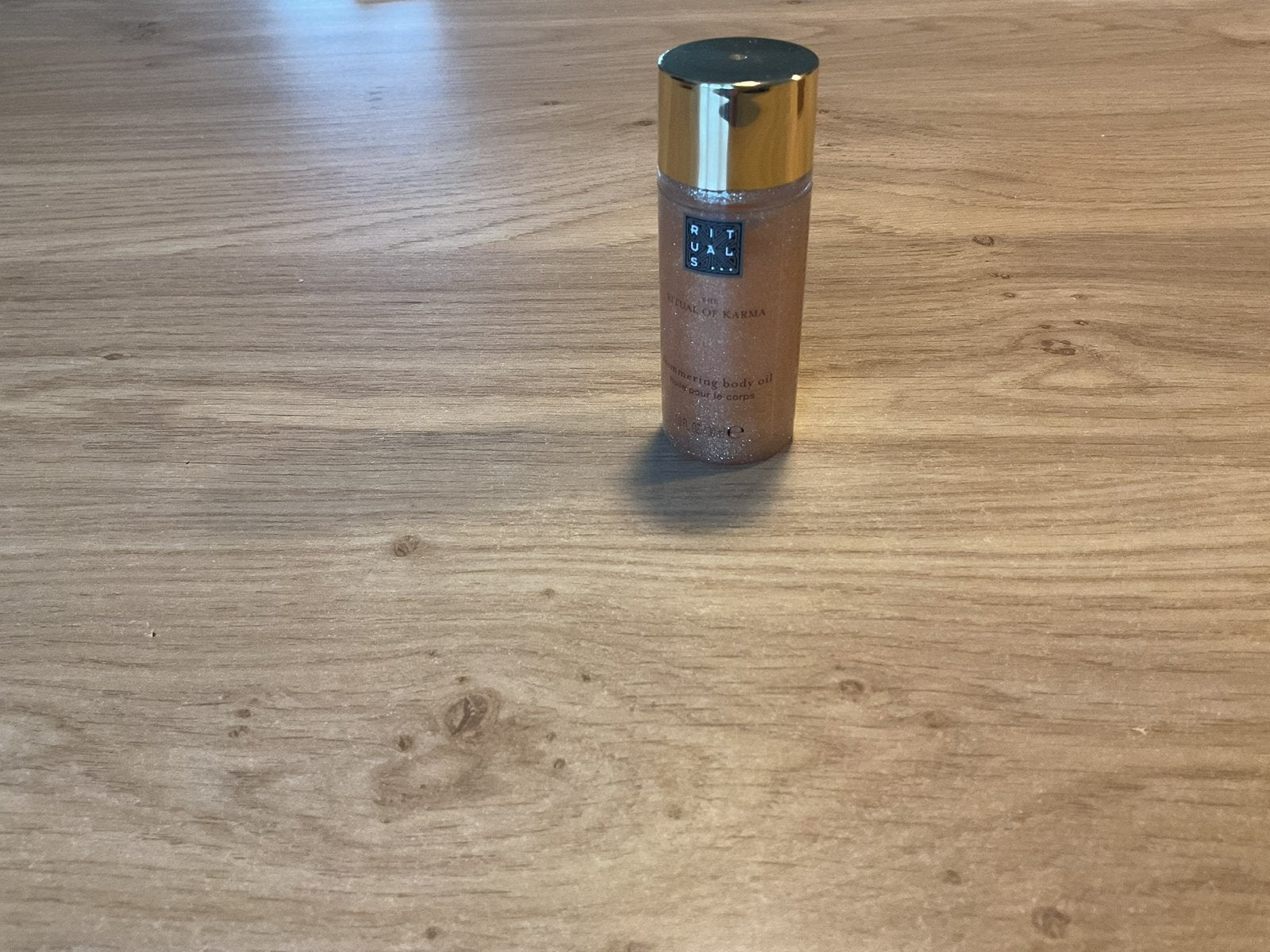 Rituals Karma, shimmering oil, Ophalen of Verzenden, Nieuw, Bodylotion, Crème of Olie