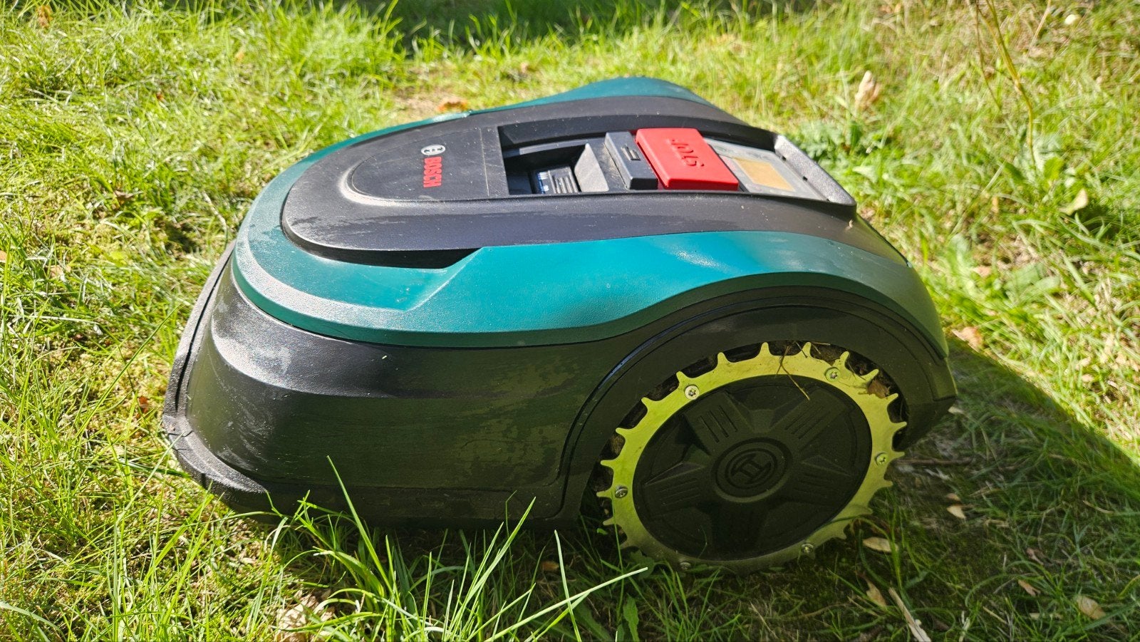 Bosch Indego XS 300 Robotmaaier (2023) compleet, Cirkelmaaier, Accu-grasmaaier, Ophalen of Verzenden, Zo goed als nieuw