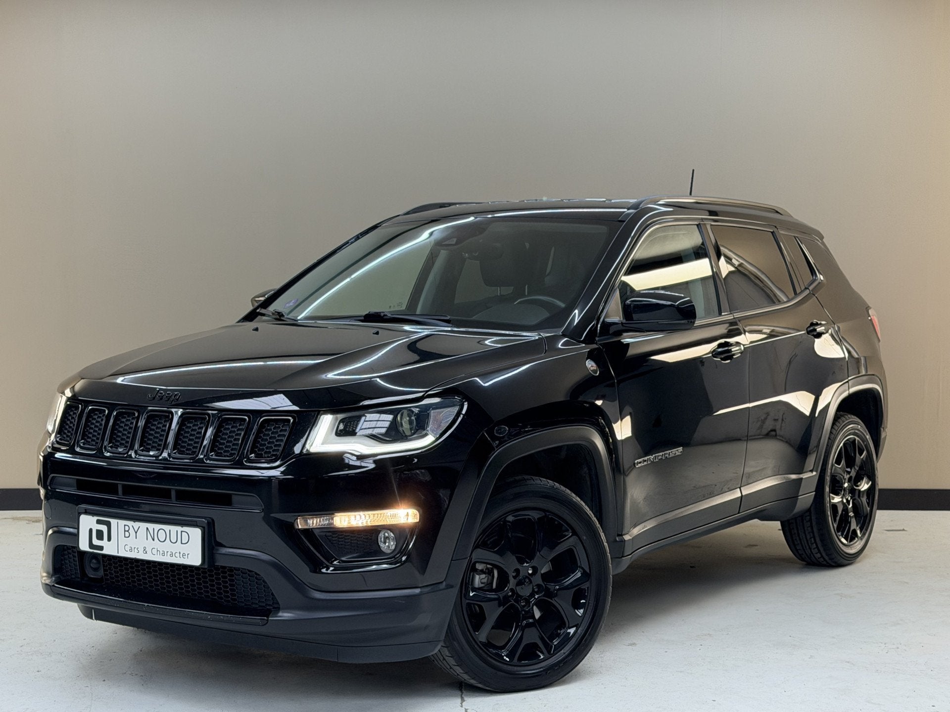 Jeep Compass 1.4 MultiAir Opening Edition 4x4, 170PK, 2017,, Auto's, Automaat, 450 kg, Gebruikt, 4 cilinders