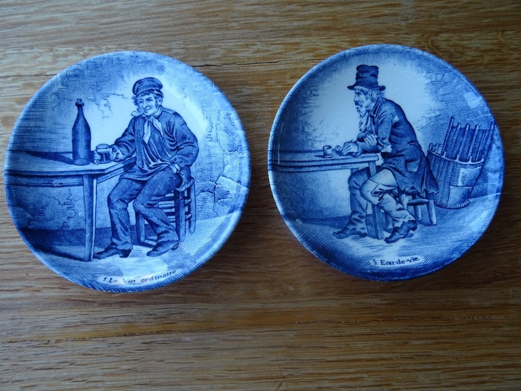 2 petit four schaaltjes Delfts Blauw by Boch nr.1 en 5, Ophalen of Verzenden, Overige stijlen, Aardewerk, Schaal of Schalen