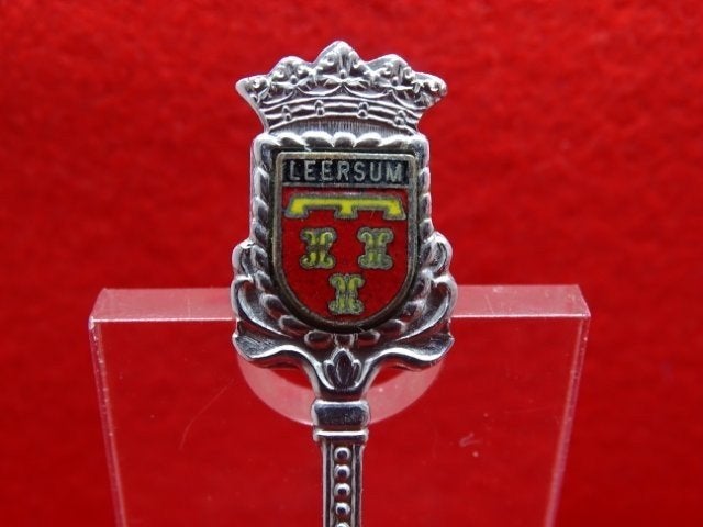 Lepeltje: Leersum, Verzenden