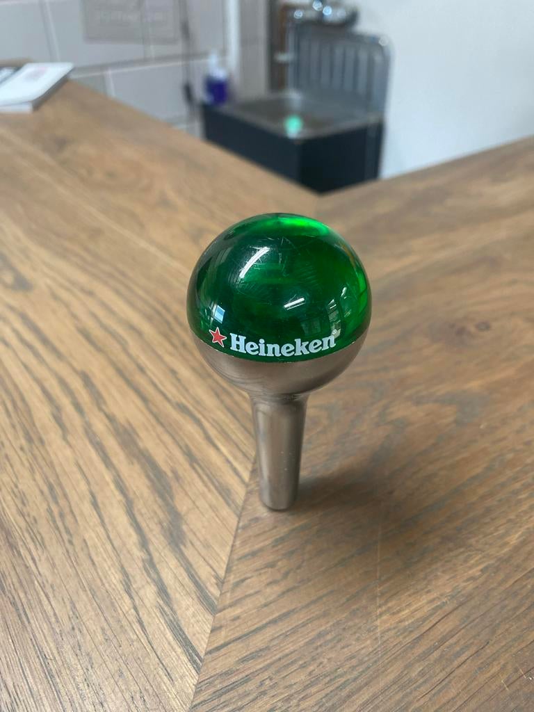 Heineken tapknop M8 Schroefdraad - Tapkraan Handvat, Verzamelen, Ophalen of Verzenden, Gebruikt, Overige typen, Heineken