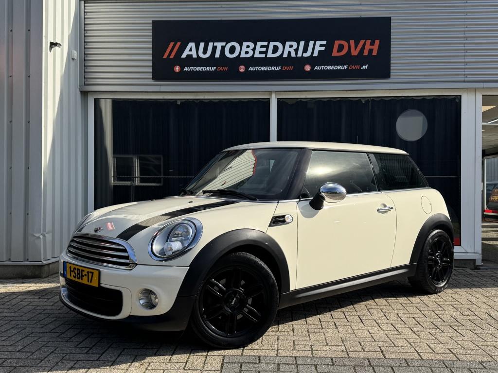 MINI Mini 1.6 One | CRUISE | 2e EIG. | PARKEERSENS. | NAP |, Auto's, Voorwielaandrijving, Gebruikt, Euro 6, 4 cilinders