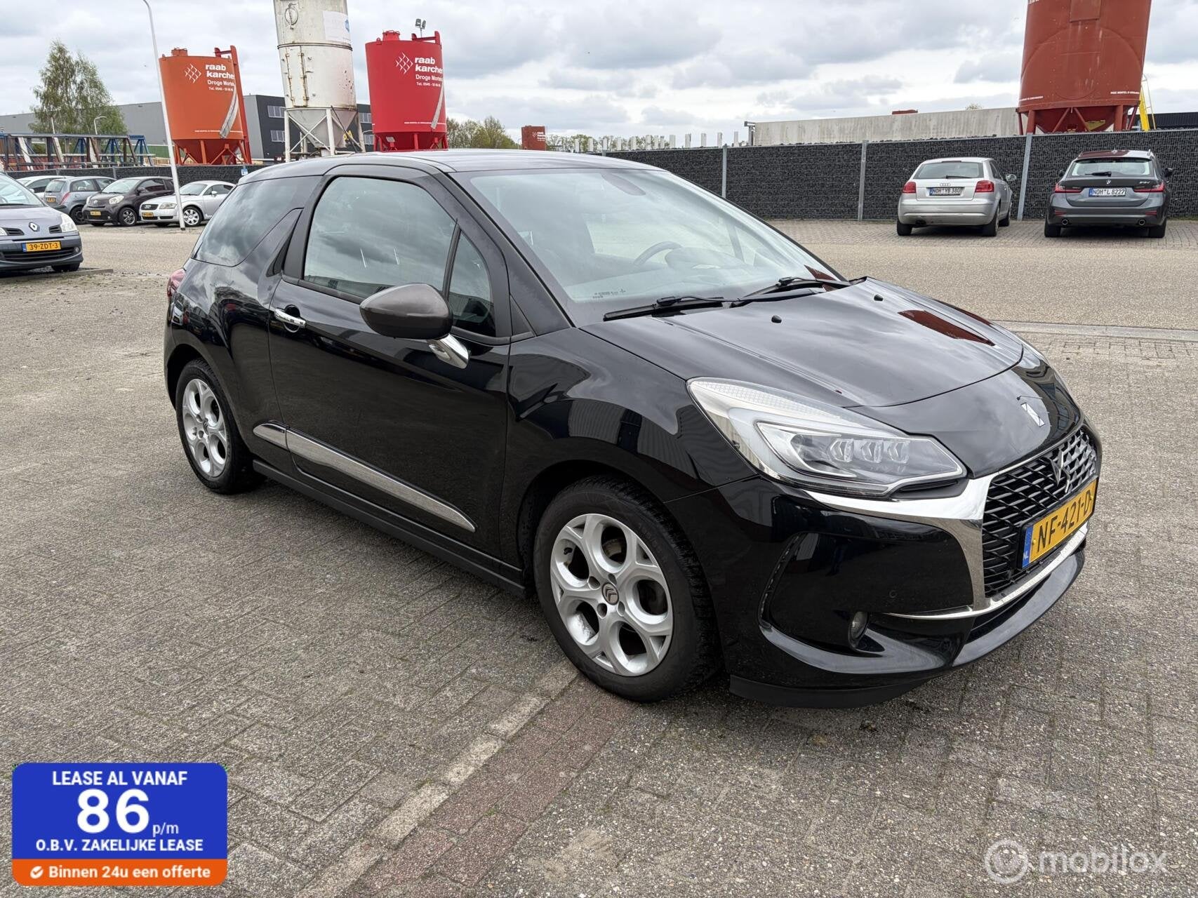 Ds 3 1.2 PureTech So Chic, Auto's, Voorwielaandrijving, Gebruikt, Euro 6, Zwart