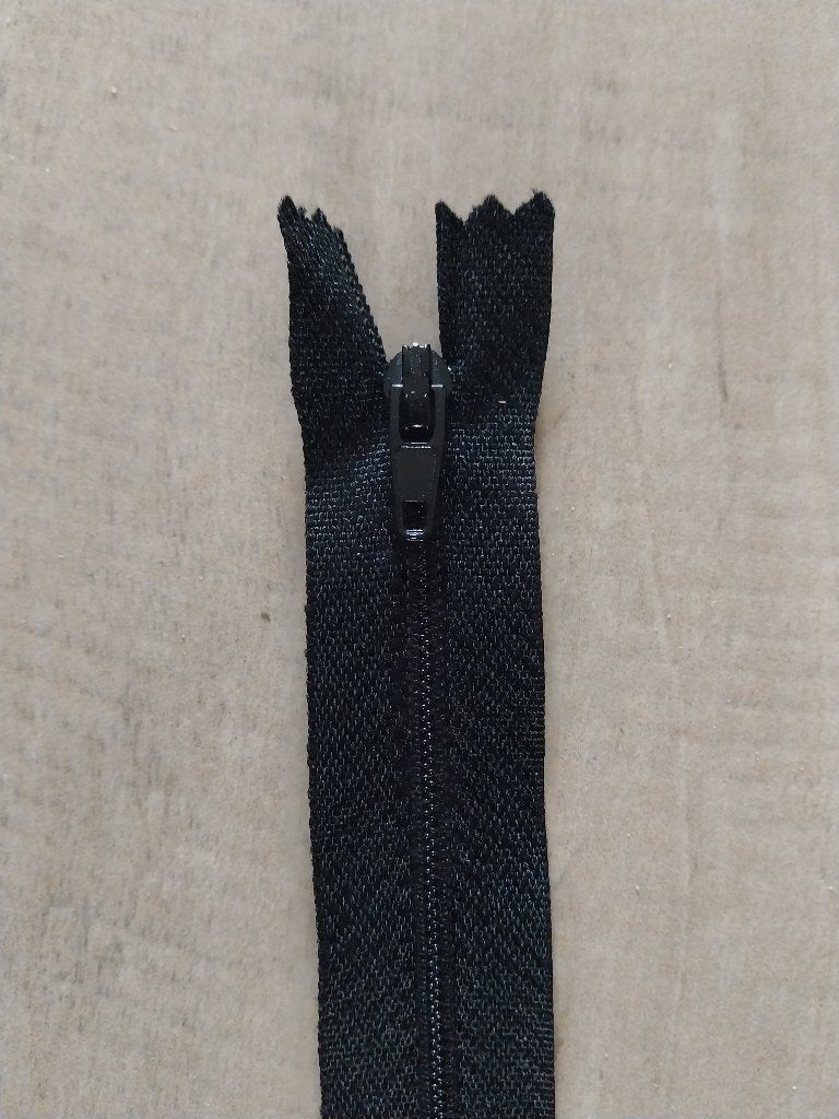 Zwarte rits niet deelbaar 13 cm NIEUW, Hobby en Vrije tijd, Ophalen of Verzenden, Nieuw, Rits of Sluiting