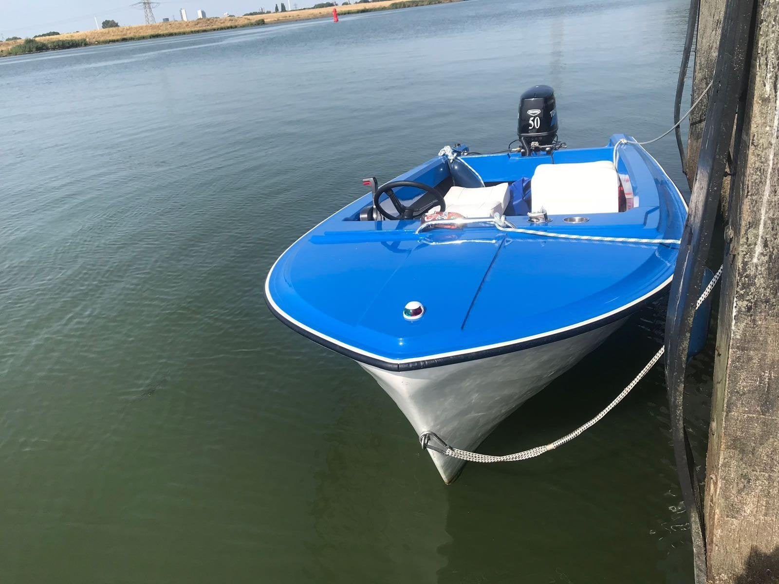 Speedboot met 50PK Tohatsu motor, trailer en afdekzeil, Watersport en Boten, Ophalen, Overige merken, Gebruikt, Minder dan 70 pk