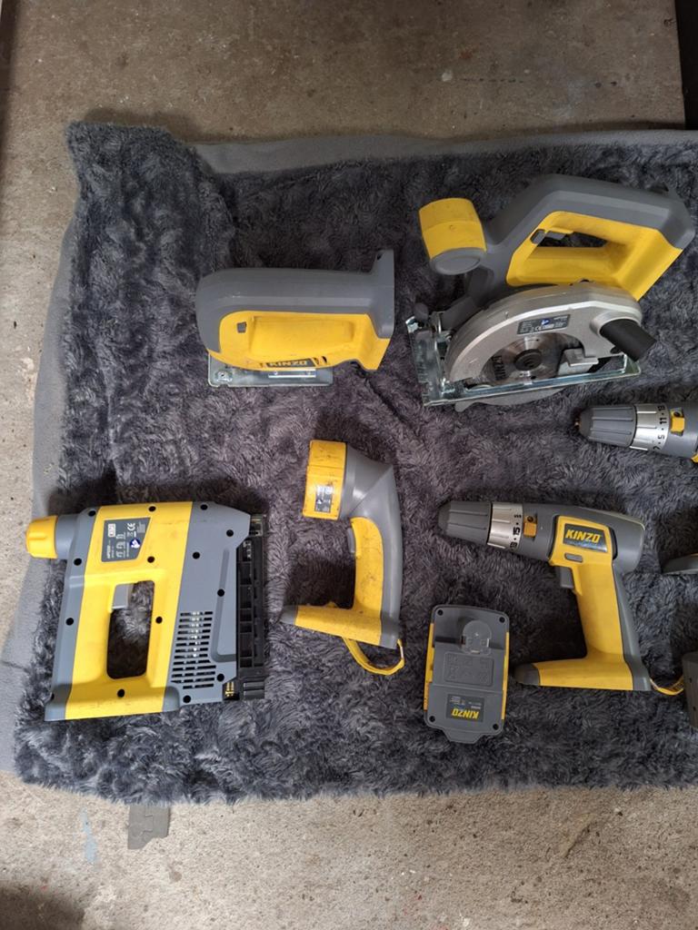 Kinzo Elektrisch Gereedschap Set - Diverse Machines, Gebruikt, Variabele snelheid, Overige typen, Ophalen of Verzenden