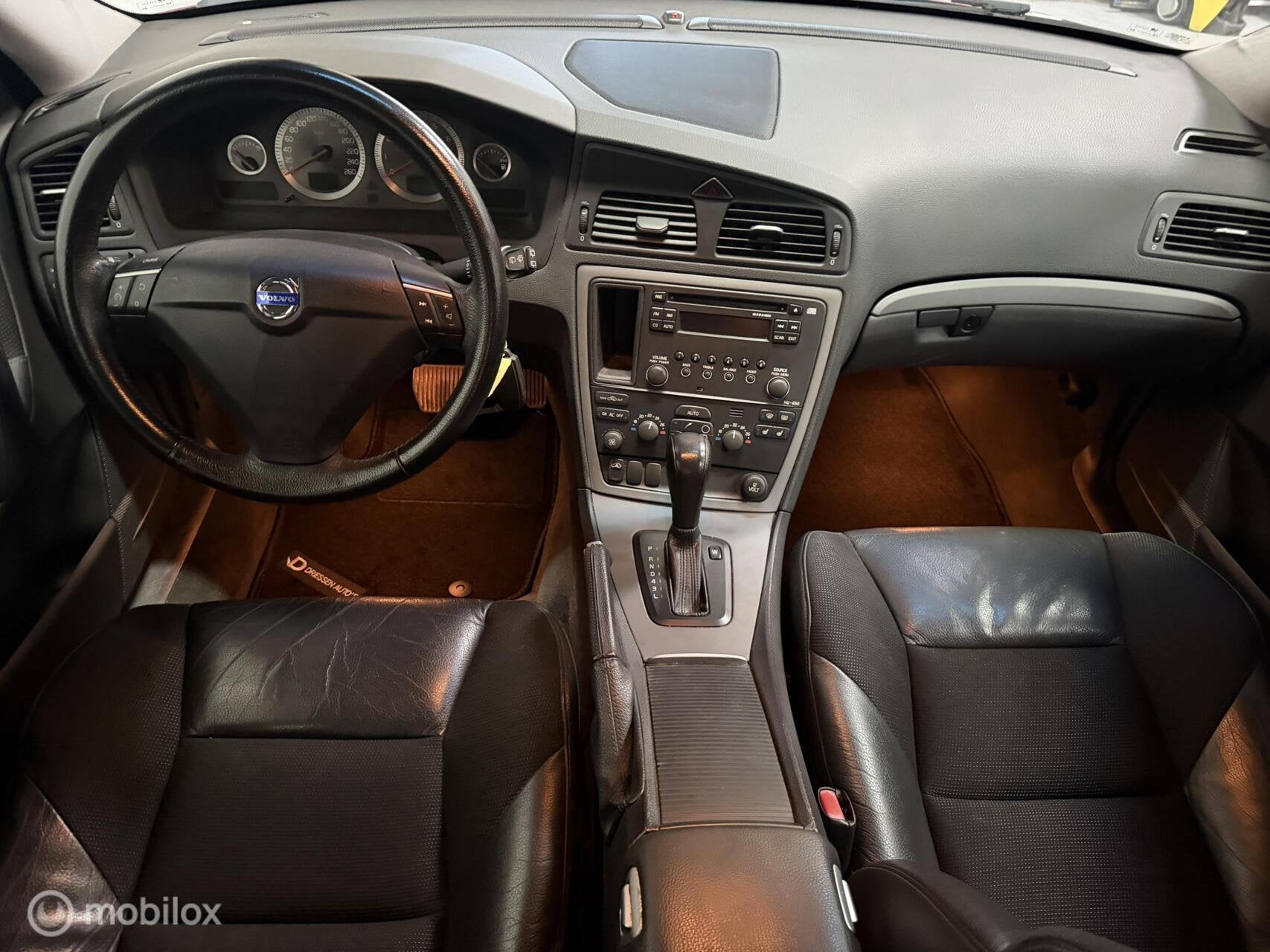 Volvo V70 2.4 Edition 170PK / AUTOMAAT / YOUNGTIMER, Auto's, Gebruikt, 1498 kg, 2435 cc, 170 pk