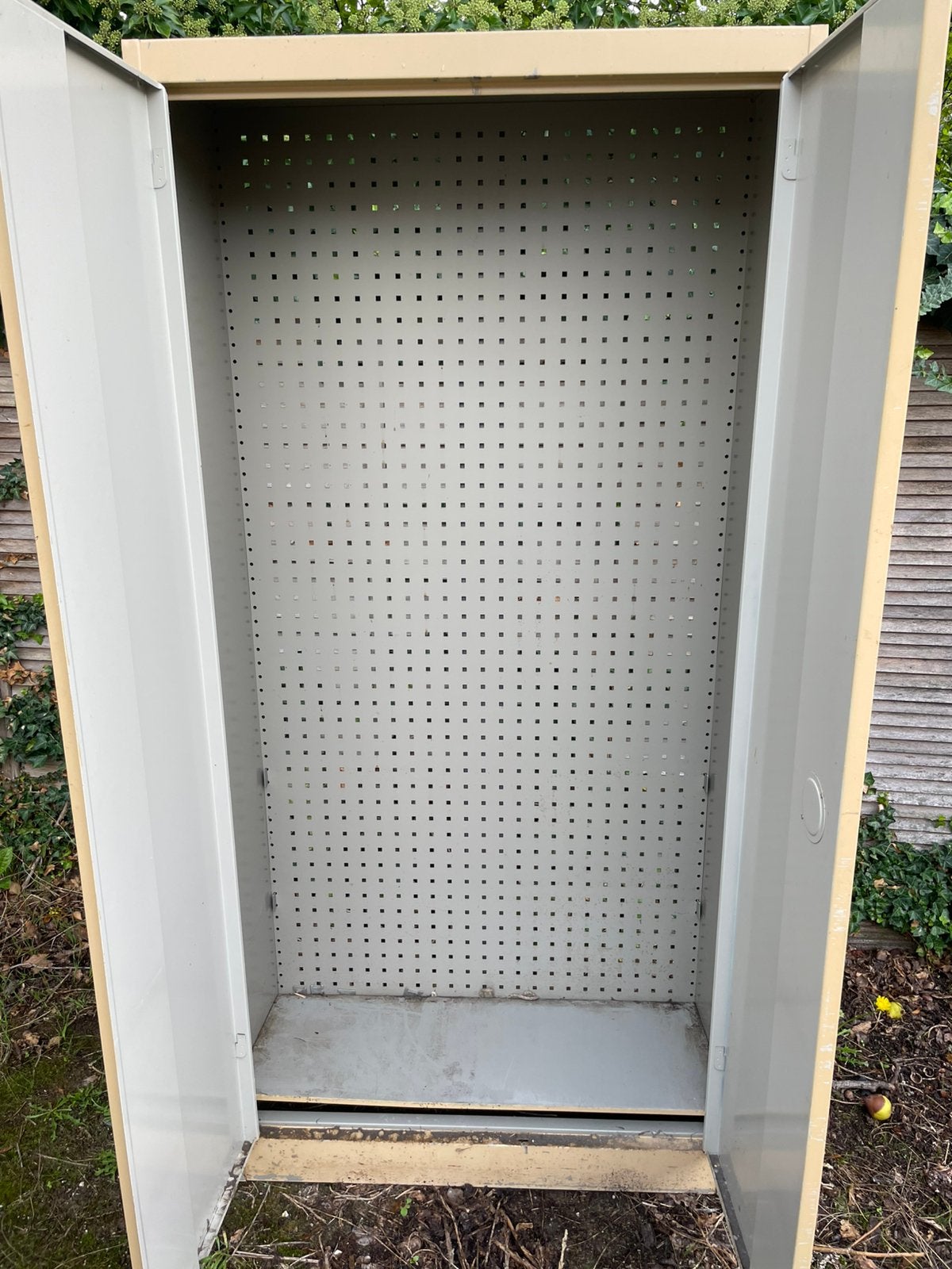 Gebruikte archief kast zonder planken zonder sleutel, Gebruikt, Ophalen of Verzenden, Nvt, 25 tot 50 cm