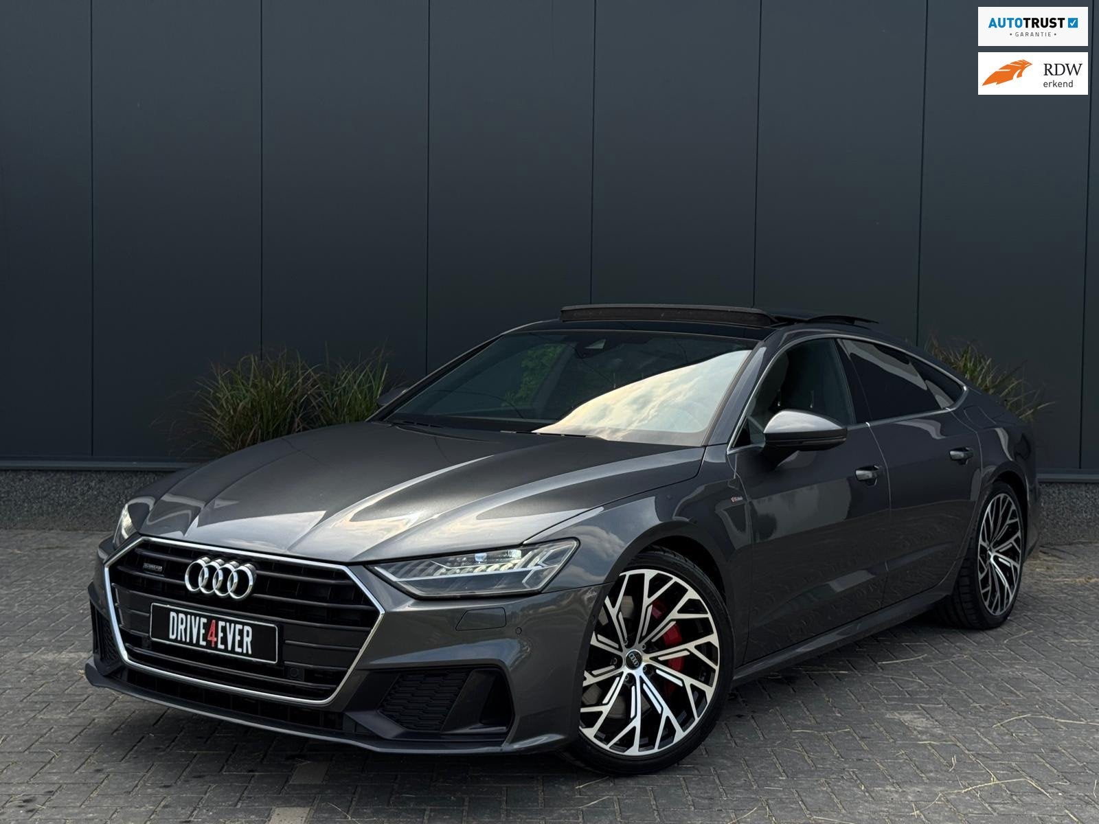 Audi A7 Sportback 50 TFSI e quattro 3x S line FULL OPTIES PA, 14 kWh, Gebruikt, 4 cilinders, 4 stoelen